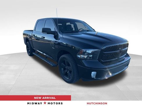 Used 2019 RAM 1500 Big Horn image 1