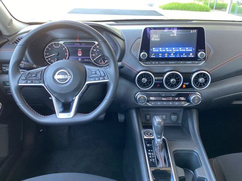 Certified 2025 Nissan Sentra SR w/ Midnight Edition FWD image 15