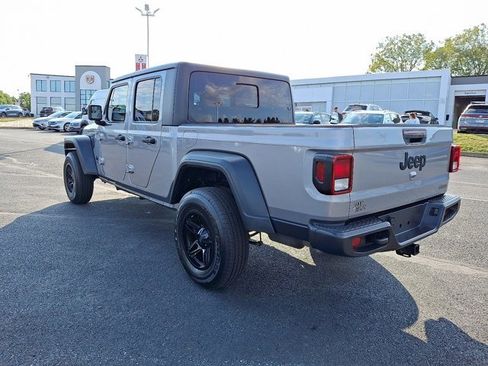 Certified 2020 Jeep Gladiator Sport w/ Quick Order Package 24S image 7