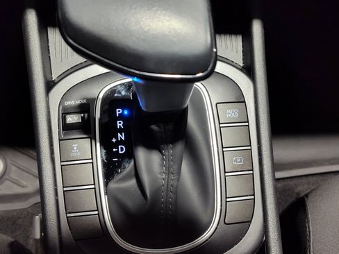 Certified 2024 Hyundai Kona SEL AWD/4WD image 18