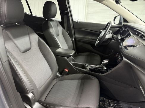 Used 2022 Buick Encore GX Select w/ Sport Touring Package AWD/4WD image 36