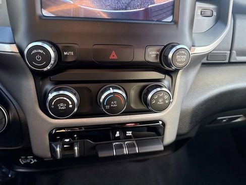 Used 2024 RAM 2500 Big Horn image 25