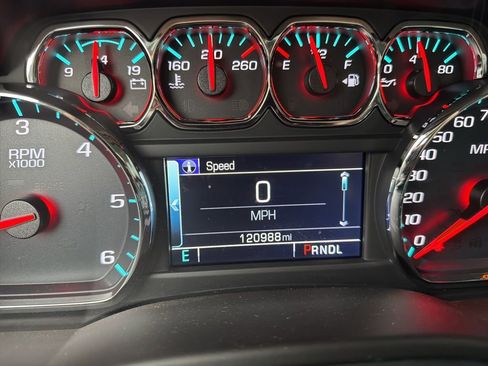 Used 2017 Chevrolet Tahoe LS w/ All-Season Package AWD/4WD image 10