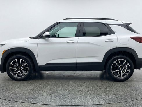 Used 2025 Chevrolet TrailBlazer LT image 5