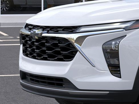 New 2026 Chevrolet Trax LT image 13