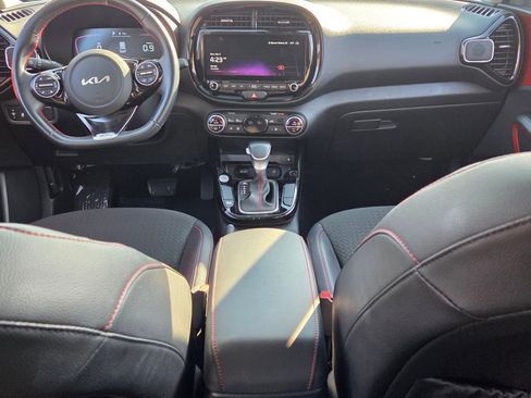 Used 2024 Kia Soul GT-Line image 8