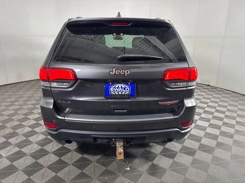Used 2017 Jeep Grand Cherokee Trailhawk w/ Trailhawk Luxury Group AWD/4WD image 8