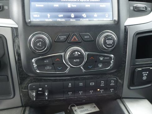 Used 2018 RAM 3500 Laramie Longhorn AWD/4WD image 27