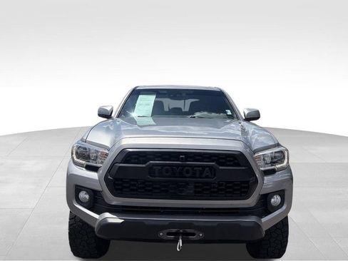Used 2021 Toyota Tacoma TRD Off-Road AWD/4WD image 2