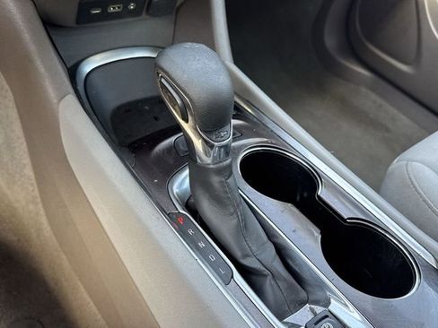 Used 2022 Chevrolet Malibu LT image 13