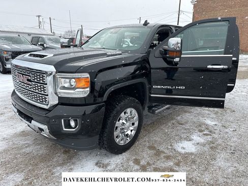 Used 2018 GMC Sierra 2500 Denali w/ Duramax Plus Package image 25