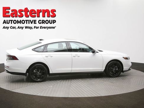 Used 2025 Honda Accord SE image 43