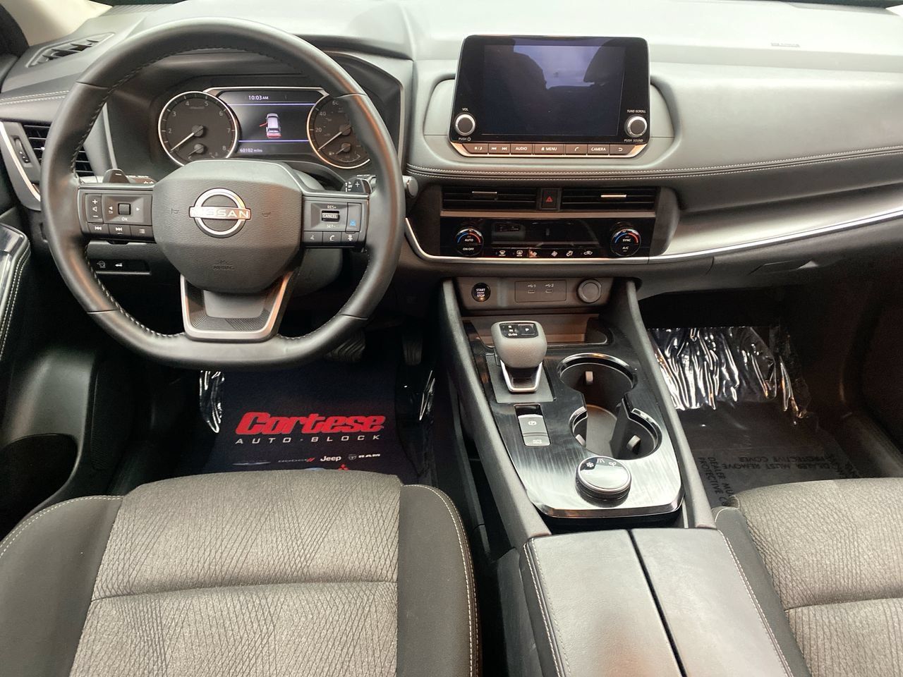 Used 2025 Nissan Rogue SV AWD/4WD image 15