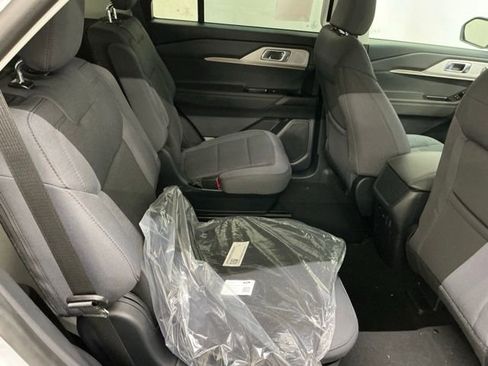 New 2026 Ford Explorer Active image 19
