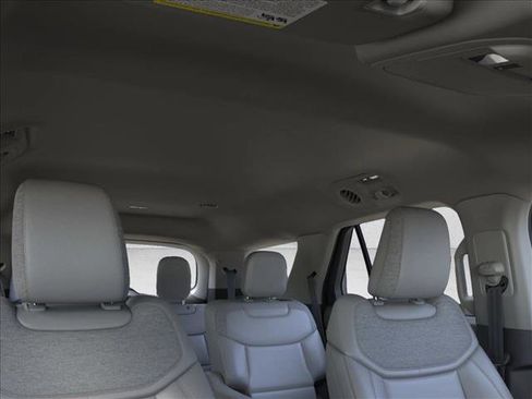 New 2026 Ford Explorer Active AWD/4WD image 22