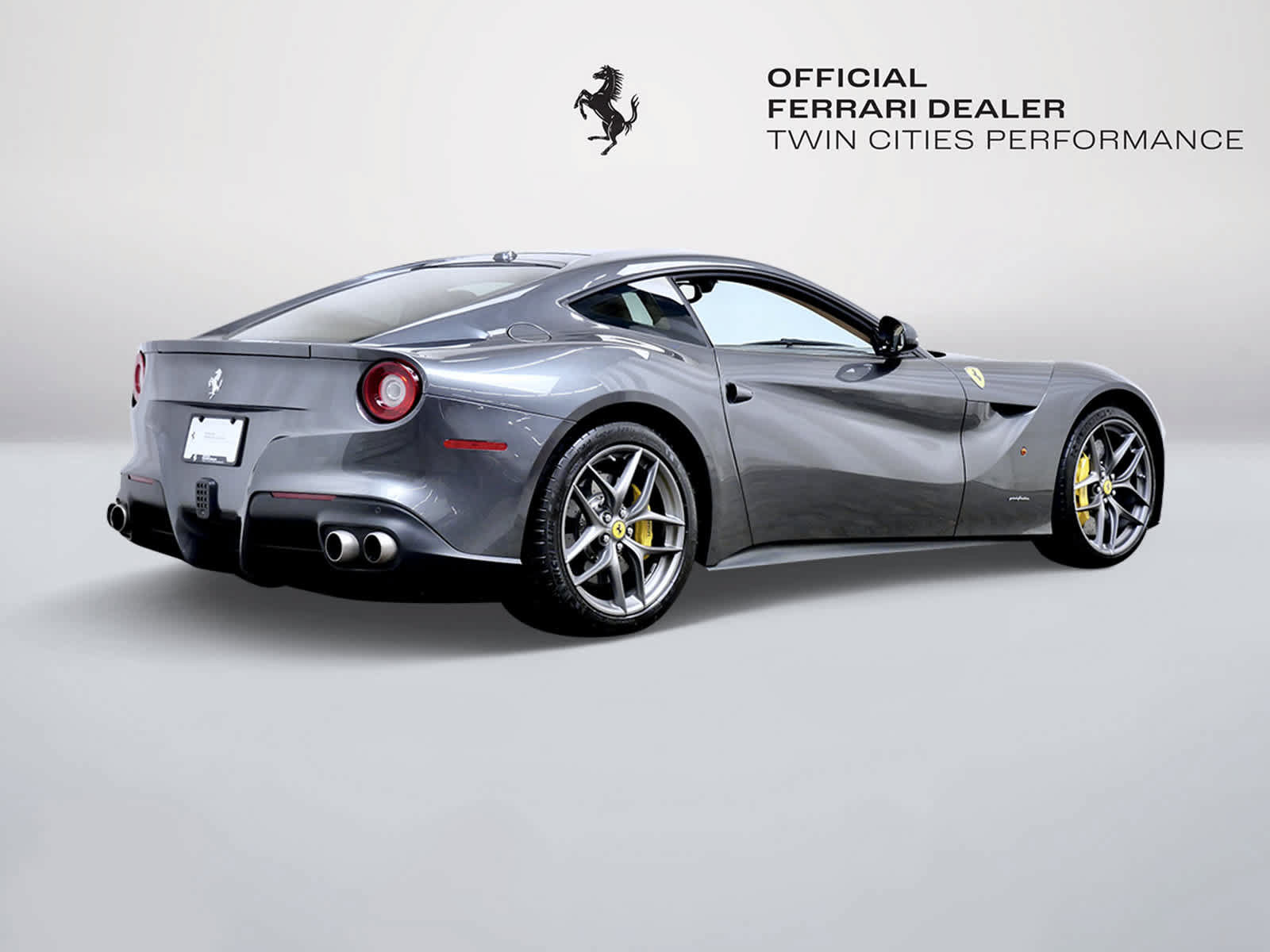 Certified 2015 Ferrari F12 Berlinetta RWD image 6