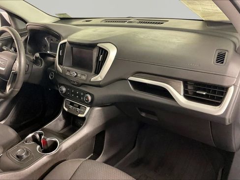 Certified 2023 GMC Terrain SLE FWD image 24