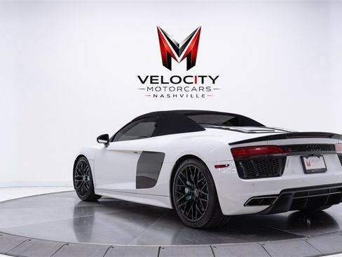 Used 2017 Audi R8 V10 AWD/4WD image 8