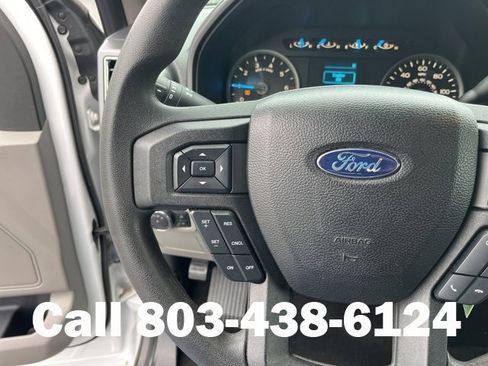 Used 2015 Ford F150 XLT w/ Trailer Tow Package image 18