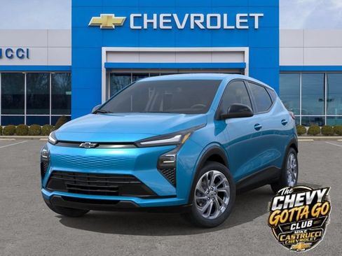 New 2027 Chevrolet Bolt LT FWD image 6