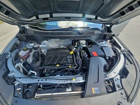 Used 2024 Chevrolet Trax LS FWD image 21