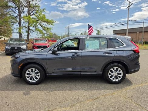 Used 2024 Honda CR-V LX image 2