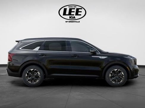 New 2026 Kia Sorento S image 9