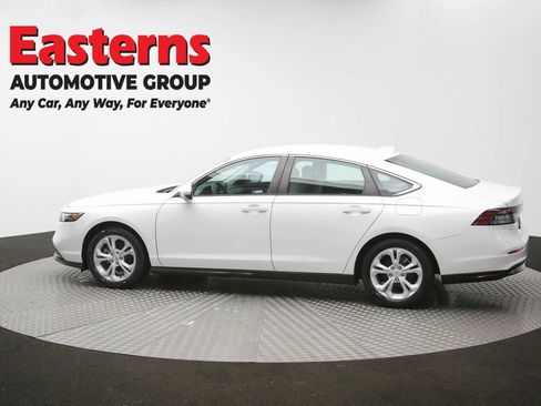 Used 2023 Honda Accord LX image 60