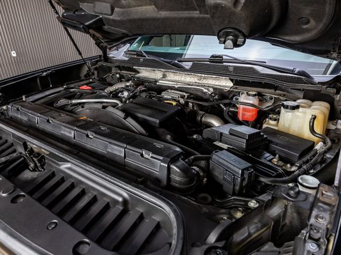 Used 2020 Chevrolet Silverado 3500 High Country w/ Z71 Off-Road Package image 36