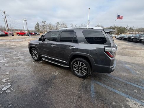 Used 2016 Toyota 4Runner Limited image 5