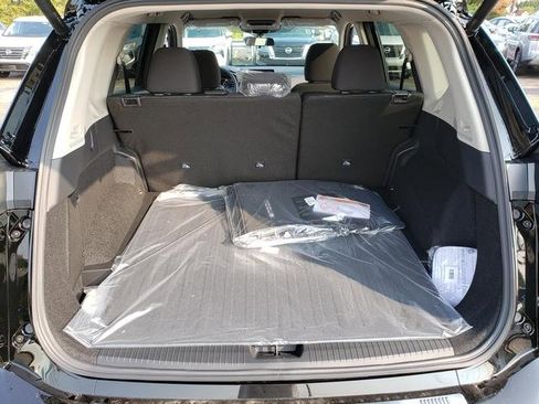 New 2026 Nissan Rogue SV image 9