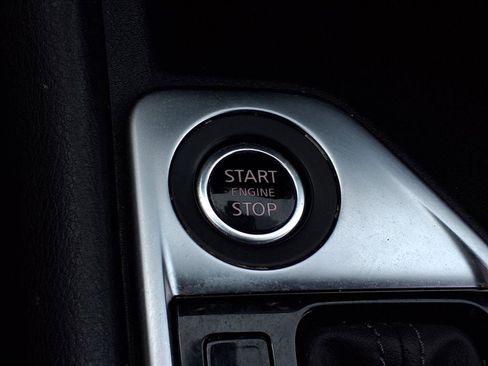 Used 2021 Nissan Sentra SV image 21