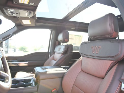 New 2026 Ford F450 King Ranch w/ FX4 Off-Road Package AWD/4WD image 16