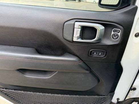 Used 2020 Jeep Gladiator Rubicon w/ LED Lighting Group image 18