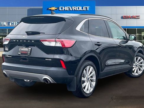 Used 2022 Ford Escape Titanium w/ Titanium Elite Package AWD/4WD image 6
