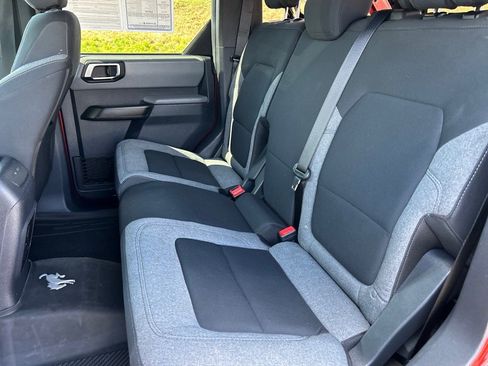 Used 2022 Ford Bronco Big Bend image 9