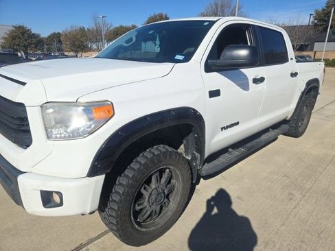 Used 2017 Toyota Tundra SR5 image 6
