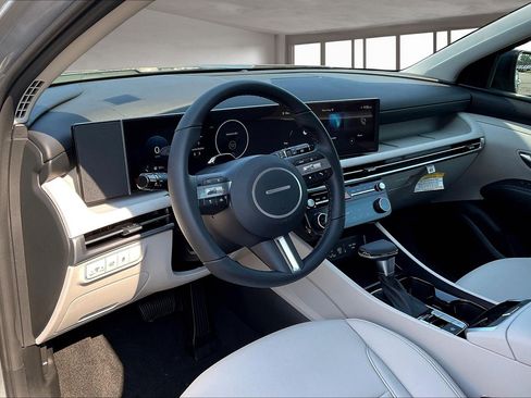 New 2025 Hyundai Tucson SEL image 7