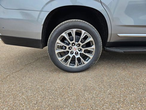 New 2026 GMC Yukon Denali AWD/4WD image 31