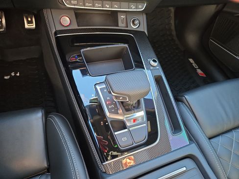Used 2024 Audi SQ5 Prestige image 22