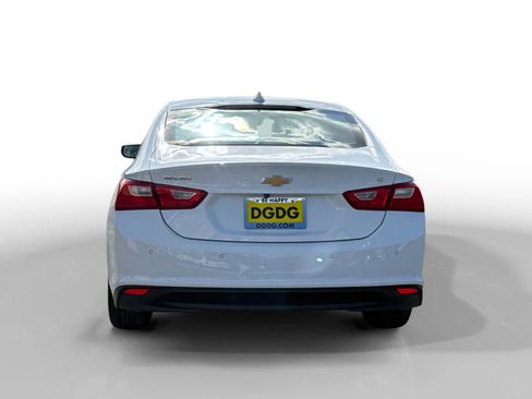 Used 2024 Chevrolet Malibu LT image 4