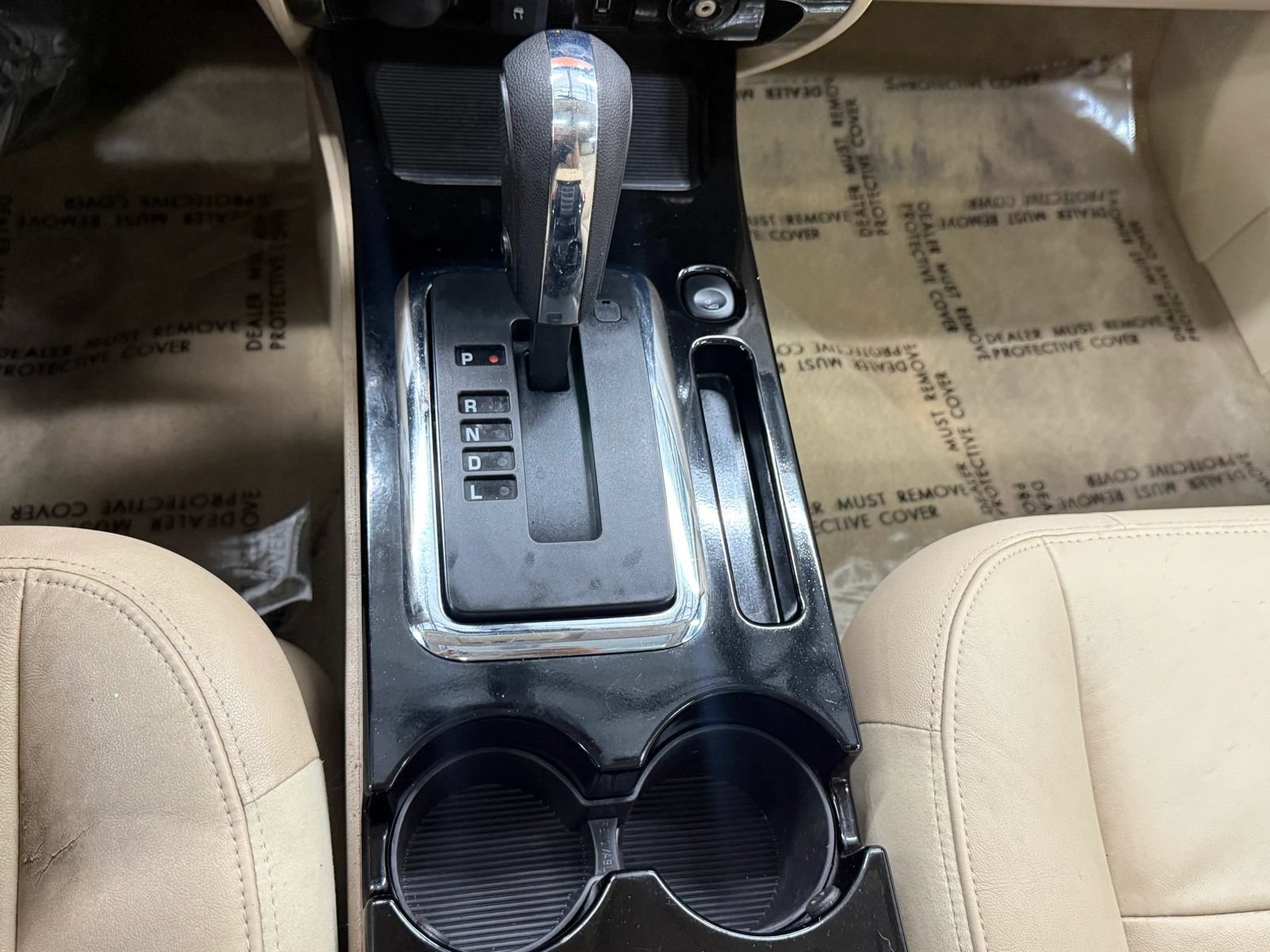 Used 2010 Ford Escape Limited FWD image 34