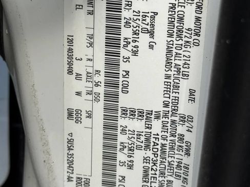 Used 2014 Ford Focus SE w/ SE Winter Package FWD image 36