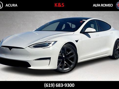 Used 2021 Tesla Model S Plaid image 1