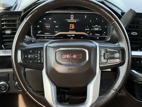 Used 2024 GMC Sierra 1500 SLT image 12