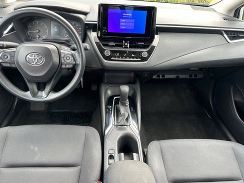 Used 2024 Toyota Corolla LE FWD image 15