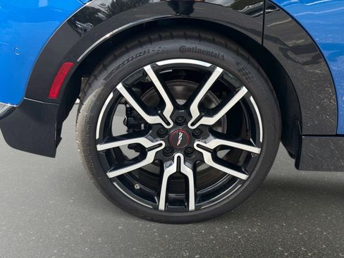 Used 2025 MINI Cooper S image 18