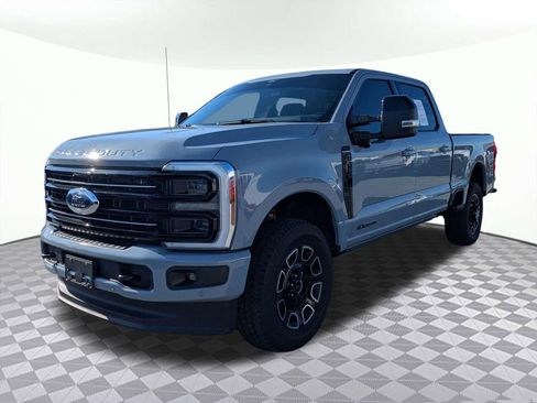 Used 2026 Ford F250 Platinum AWD/4WD image 7