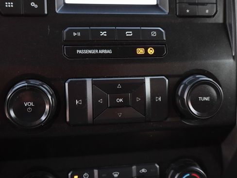 Used 2022 Ford F350 XL w/ Power Equipment Group image 34