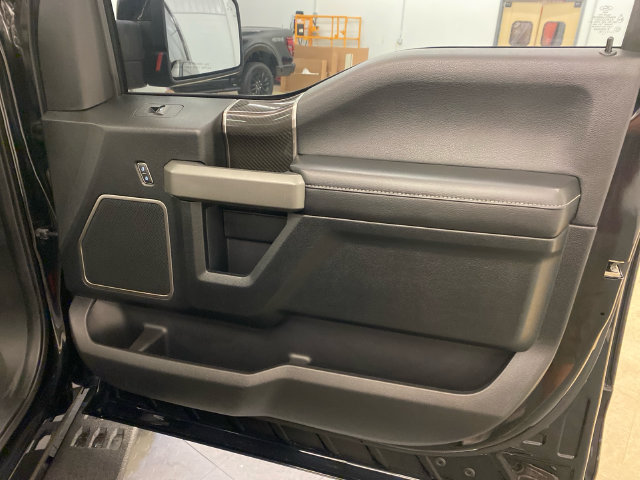 Used 2018 Ford F150 Raptor w/ Equipment Group 802A Luxury AWD/4WD image 37